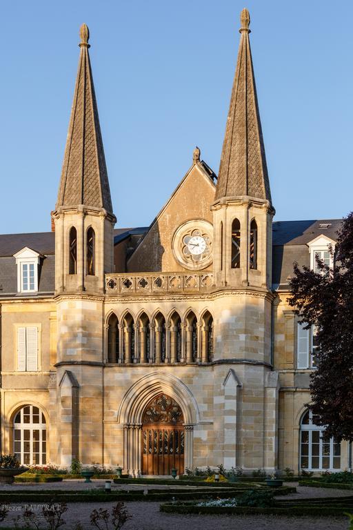 Espace Bernadette Soubirous Nevers Exterior foto