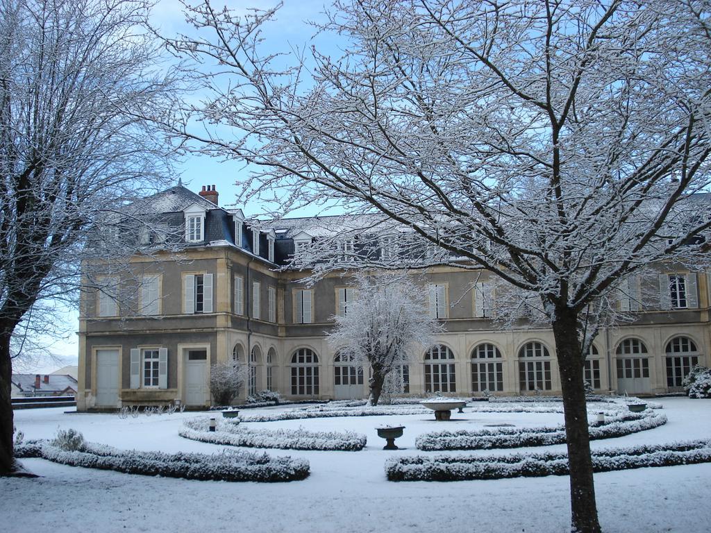 Espace Bernadette Soubirous Nevers Exterior foto